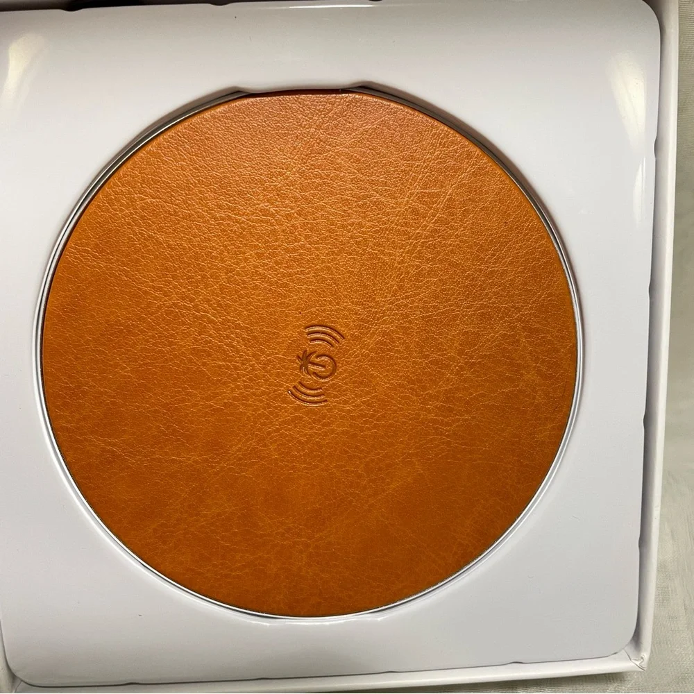 Native Union Wireless Charging Leather Pad, NIB